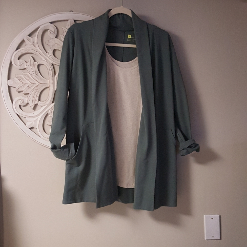 Xersion Sage Green Sweatshirt Blazer NWT